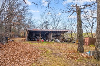 99 +/- acres with stunning views of Table Rock Lake! This - photo 38