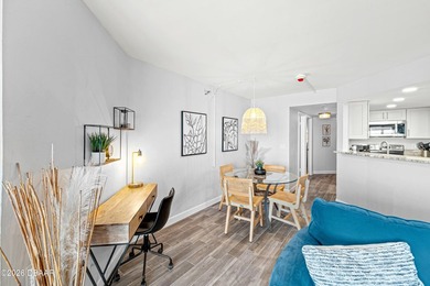 Limited-Time Financing Incentive! Qualified buyers may receive a - photo 8