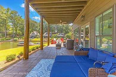 Waterfront in StillWaters | 6BR/3.5BA | Two Living Areas + Bonus - photo 4