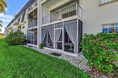 Welcome to paradise on Singer Island, where coastal luxury meets - photo 29