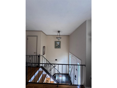73 Cherokee Avenue -West Islip, NY 11795. 4 Bedroom High Ranch - photo 6