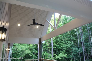 NEW construction one level 3bd/3.5bath home with 2 car garage - photo 8