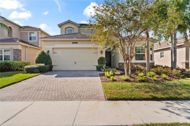 Lake Home For Sale in Wesley Chapel, Florida