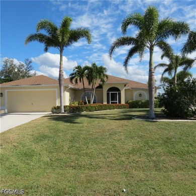 Well-maintained and spacious 4-bedroom, 2 1/2-bath home offering - photo 5