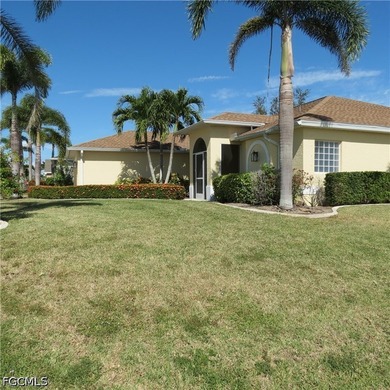 Well-maintained and spacious 4-bedroom, 2 1/2-bath home offering - photo 7