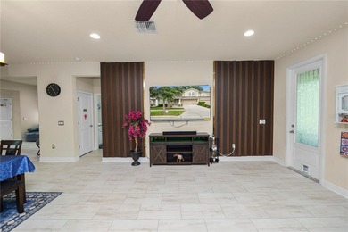 Welcome to this beautifully upgraded 3 bedroom, 3 bathroom end - photo 11