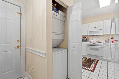 Beautiful first floor 2 bedroom, 2 bath condo located in the - photo 14