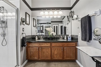 Under contract-accepting backup offers. When only the BEST will - photo 19
