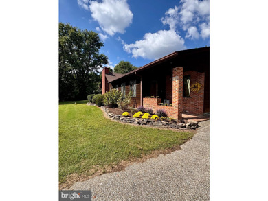 (private lake, pond, coastal) Home For Sale in Davidsonville Maryland