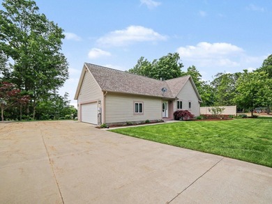 Enjoy year-round views of White Lake from this spacious - photo 30