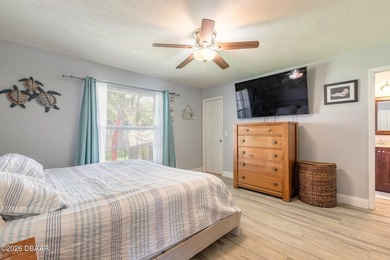PRICE IMPROVEMENT! Charming coastal home ideal for first-time - photo 3