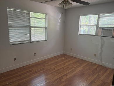 This 3-bedroom, 2-bath home offers privacy and plenty of room to - photo 8