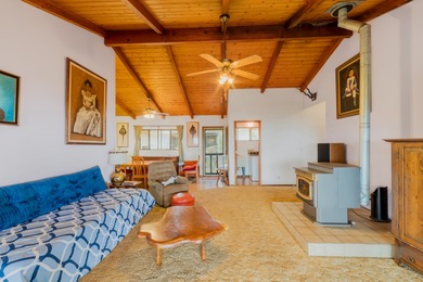 Located in cool Upcountry Kula on the majestic slopes of