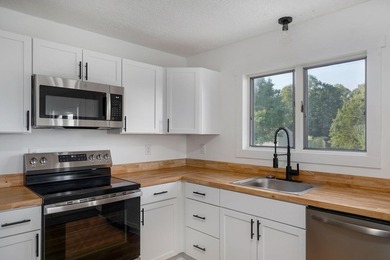 Escape to the country without sacrificing convenience! Nestled - photo 6