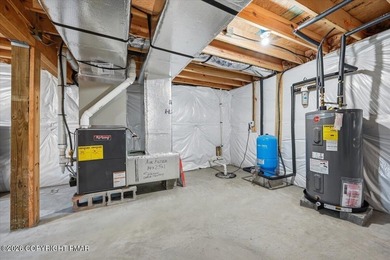 4 Bedrooms | 2.5 Bathrooms | Over 3,500 Sq. Ft. (Including - photo 31