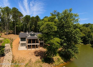 Make more room for life in this stunning lakefront home in White - photo 3