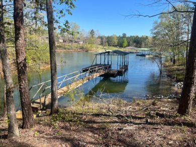 Discover the perfect lakeside retreat with this stunning 94 feet - photo 3