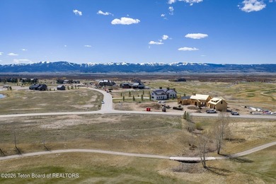 Set within the prestigious North Fork Estates (Phase II), this - photo 4