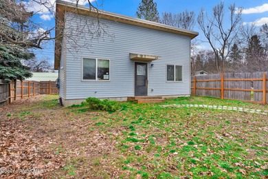 Lake Home For Sale in Coeur d Alene, Idaho