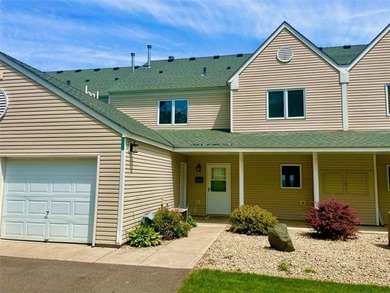 Mille Lacs Lake Townhome/Townhouse For Sale in Onamia Minnesota