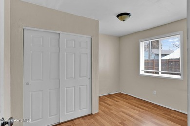 VA-owned REO property offering an affordable opportunity in - photo 10
