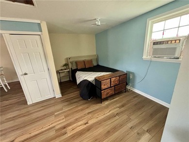 Discover your peaceful getaway at this beautiful new lake house! - photo 22