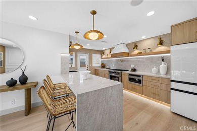 Discover this beautifully remodeled 3-bedroom, 2-bathroom gem in - photo 31