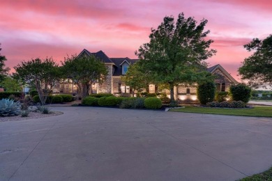 (private lake, pond, creek) Home For Sale in Midlothian Texas