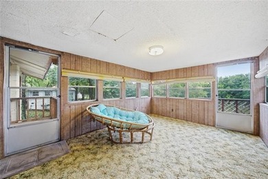 Fisherman's Paradise on Lake Hudson! Escape to a quiet, rustic - photo 33