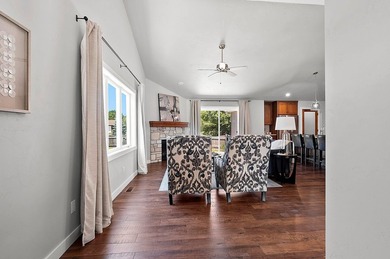 Tucked in the trees at the end of a culdesac is a gently used - photo 9