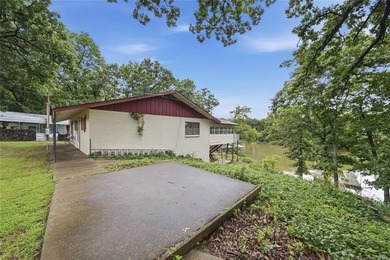 Fisherman's Paradise on Lake Hudson! Escape to a quiet, rustic - photo 46