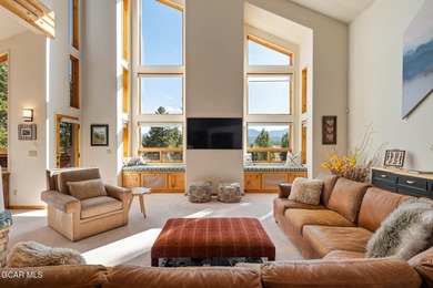 This 5,000-square-foot mountain contemporary home sits on nearly - photo 8