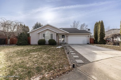 Lake Home For Sale in Hayden, Idaho