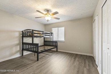 No HOA or CDD and ready to move in. This townhome has vinyl - photo 8