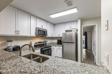 No HOA or CDD and ready to move in. This townhome has vinyl - photo 10