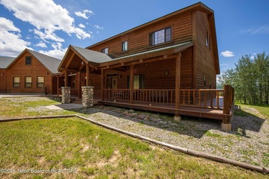 Welcome to your mountain retreat in Star Valley Ranch-where - photo 17