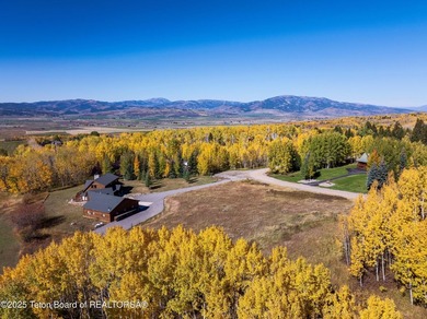 Welcome to your mountain retreat in Star Valley Ranch-where - photo 18