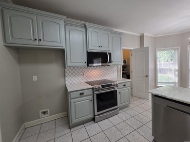 Don't Miss your chance to live in the very sought after Gap - photo 21
