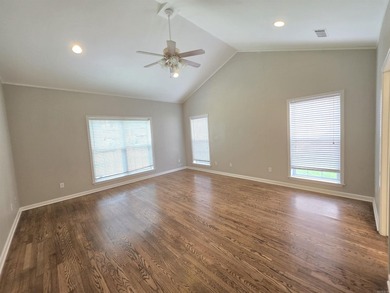 Don't Miss your chance to live in the very sought after Gap - photo 25