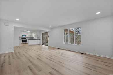Experience true waterfront living with this beautifully - photo 7