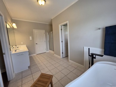 Don't Miss your chance to live in the very sought after Gap - photo 30