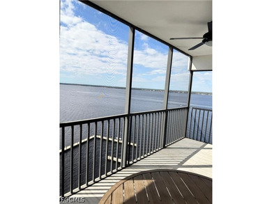 BACK ON THE MARKET: Beautiful 3-bedroom two bath 14th floor - photo 1
