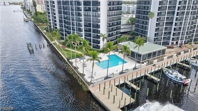 BACK ON THE MARKET: Beautiful 3-bedroom two bath 14th floor - photo 6