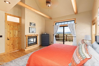 Welcome to your mountain retreat in Star Valley Ranch-where - photo 36
