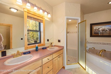 Welcome to your mountain retreat in Star Valley Ranch-where - photo 38