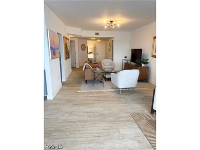 BACK ON THE MARKET: Beautiful 3-bedroom two bath 14th floor - photo 9