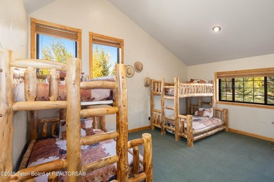 Welcome to your mountain retreat in Star Valley Ranch-where - photo 58