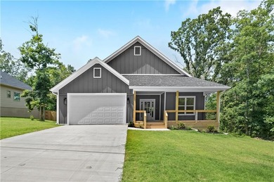 Lake Loch Lomond Home For Sale in Bella Vista Arkansas