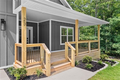 Modern design meets timeless comfort... with the addition of a - photo 4