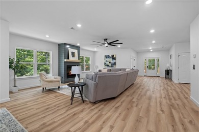 Modern design meets timeless comfort... with the addition of a - photo 9
